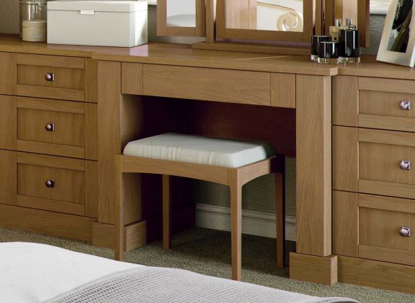 Fitted dressing table with a matching stool