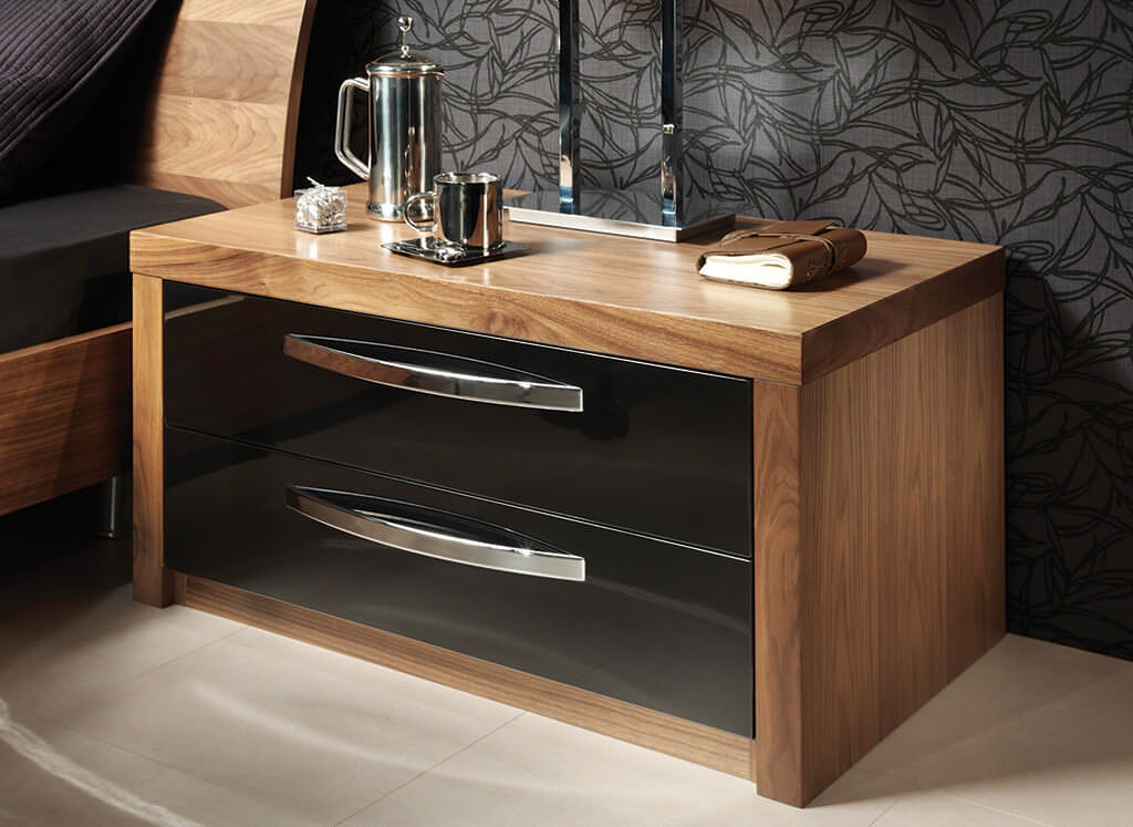 Capri bedroom in American Walnut & Glossy Black Strachan