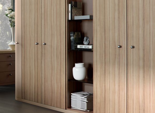 Fitted wardrobe with matching shelves