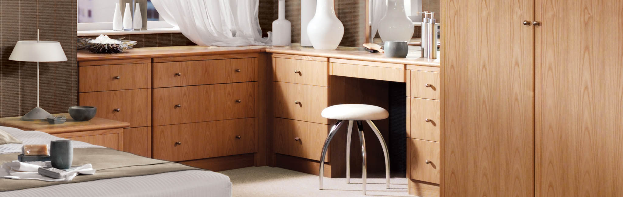 Fitted oak bedroom cabinets