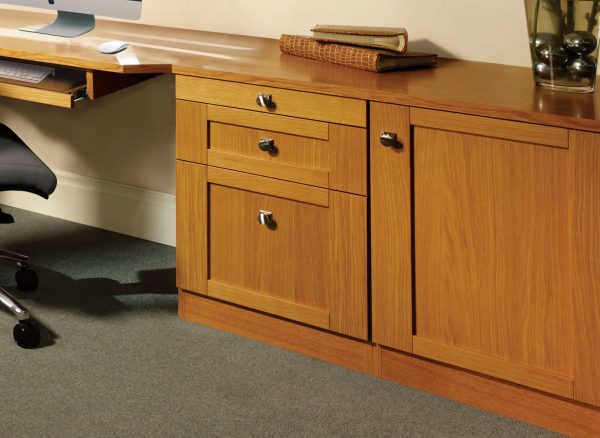 Fitted soft close drawers