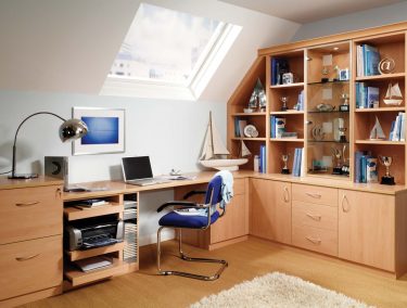 Fitted home office in beech