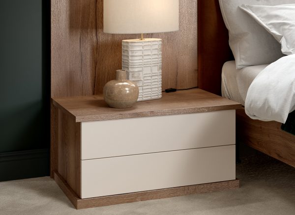 Simplistic, handle-free bedside tables