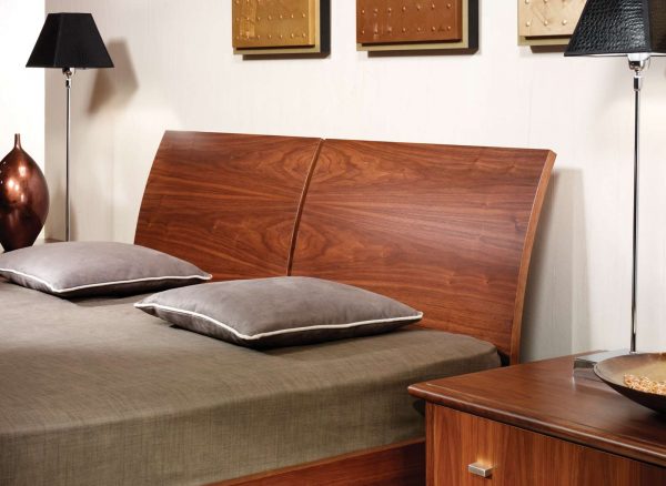 Siena rounded headboard in Walnut